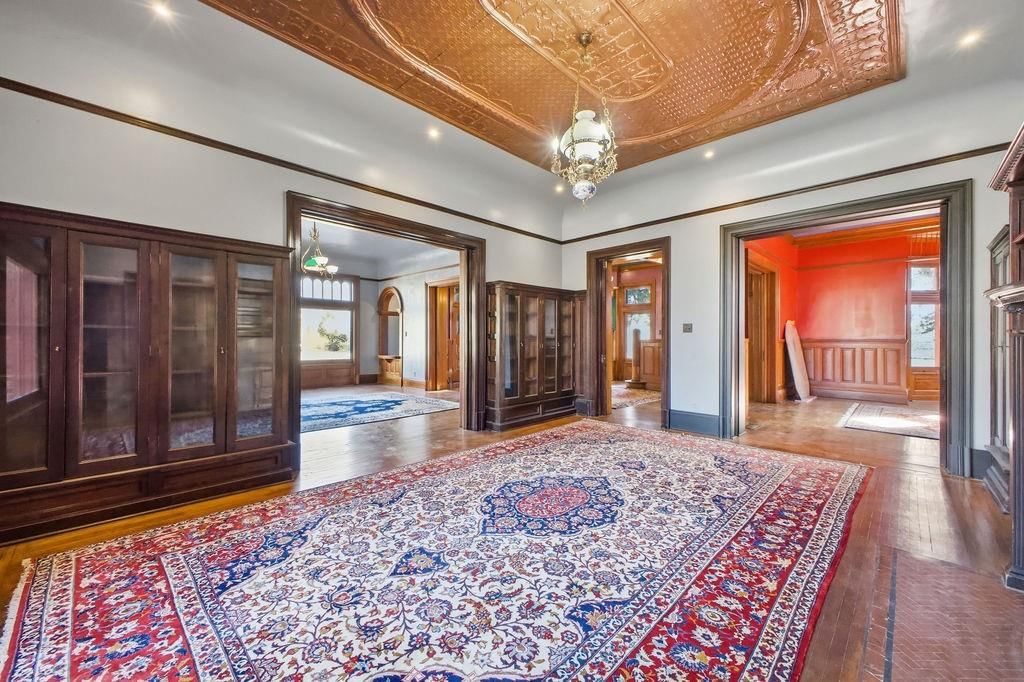 802 Hall Street — photo 40