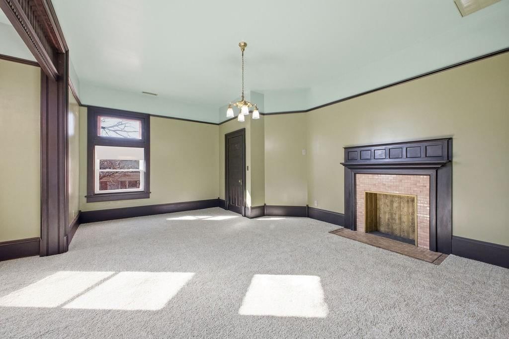 802 Hall Street — photo 63