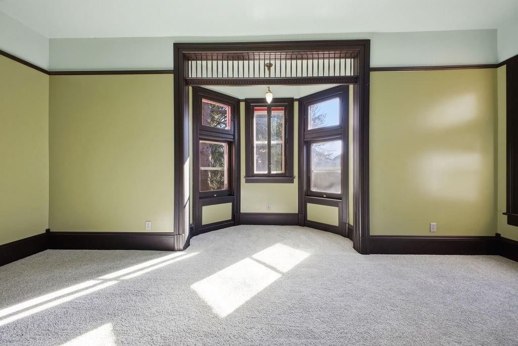 802 Hall Street — photo 64