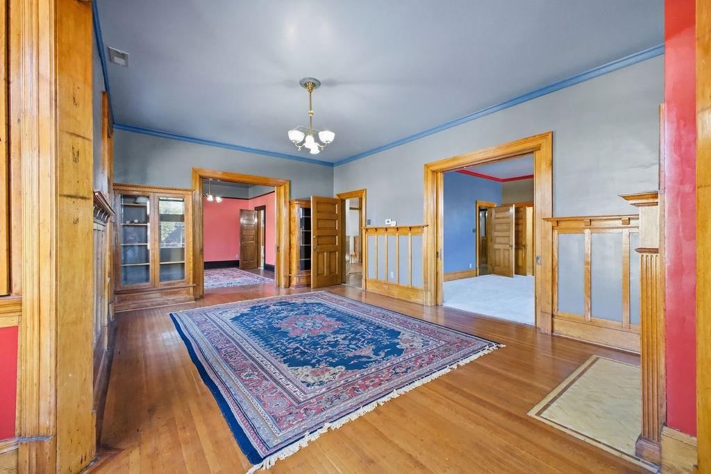 802 Hall Street — photo 70