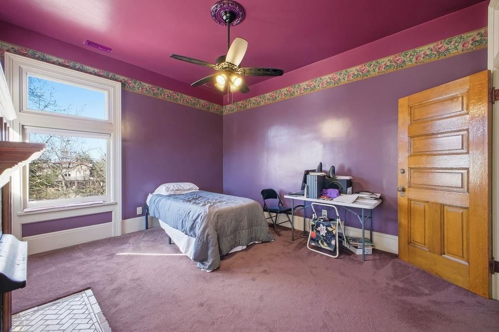 802 Hall Street — photo 88