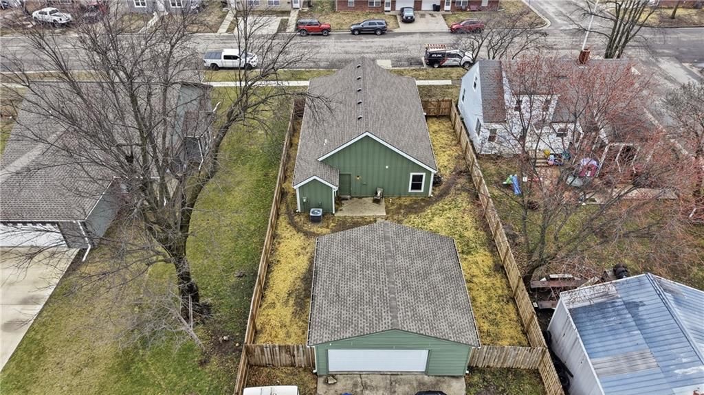 303 W Broadway Street — photo 17