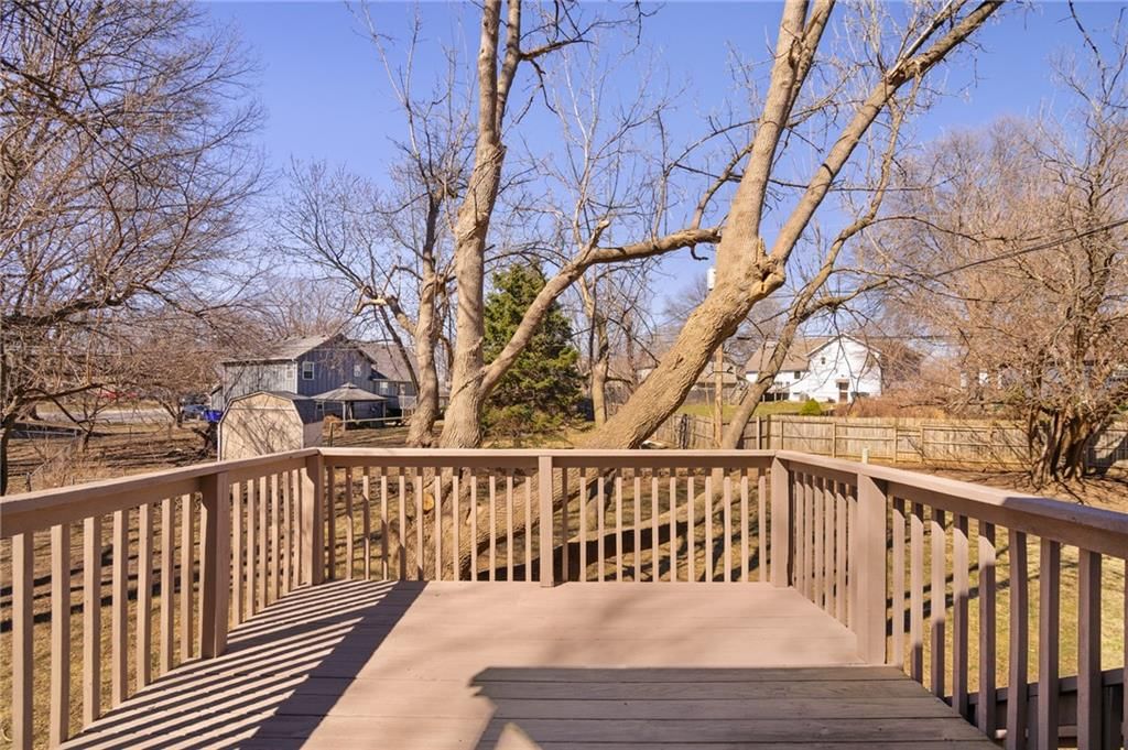 16008 W 154th Street — photo 29