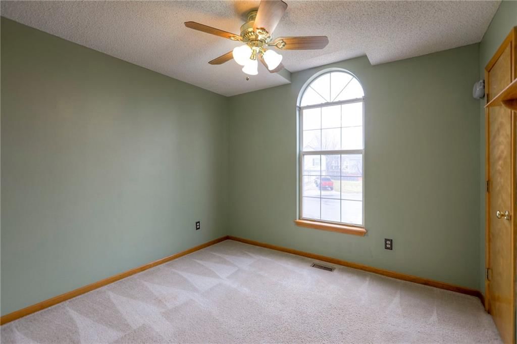 1105 Huntington Lane — photo 13