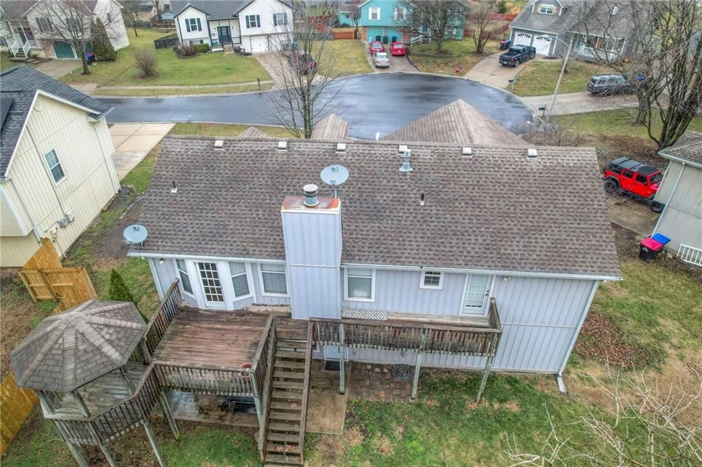 1105 Huntington Lane — photo 41