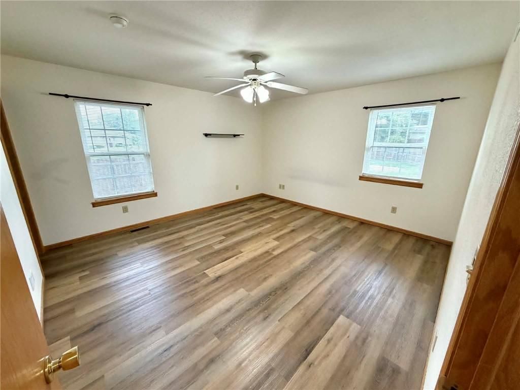 1801 N Alco Avenue — photo 9