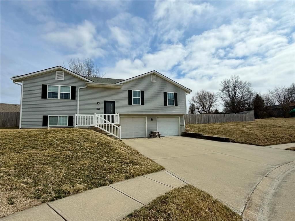 1801 N Alco Avenue — photo 33