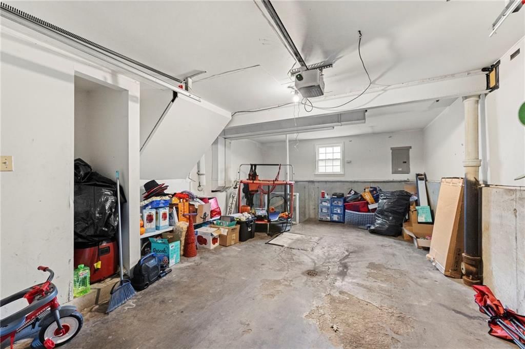 5400 Ditzler Avenue — photo 16