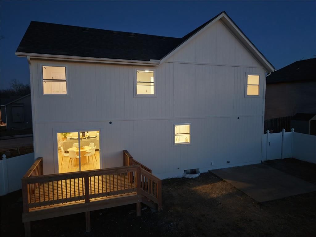 12602 Fountain Lake Drive — photo 37