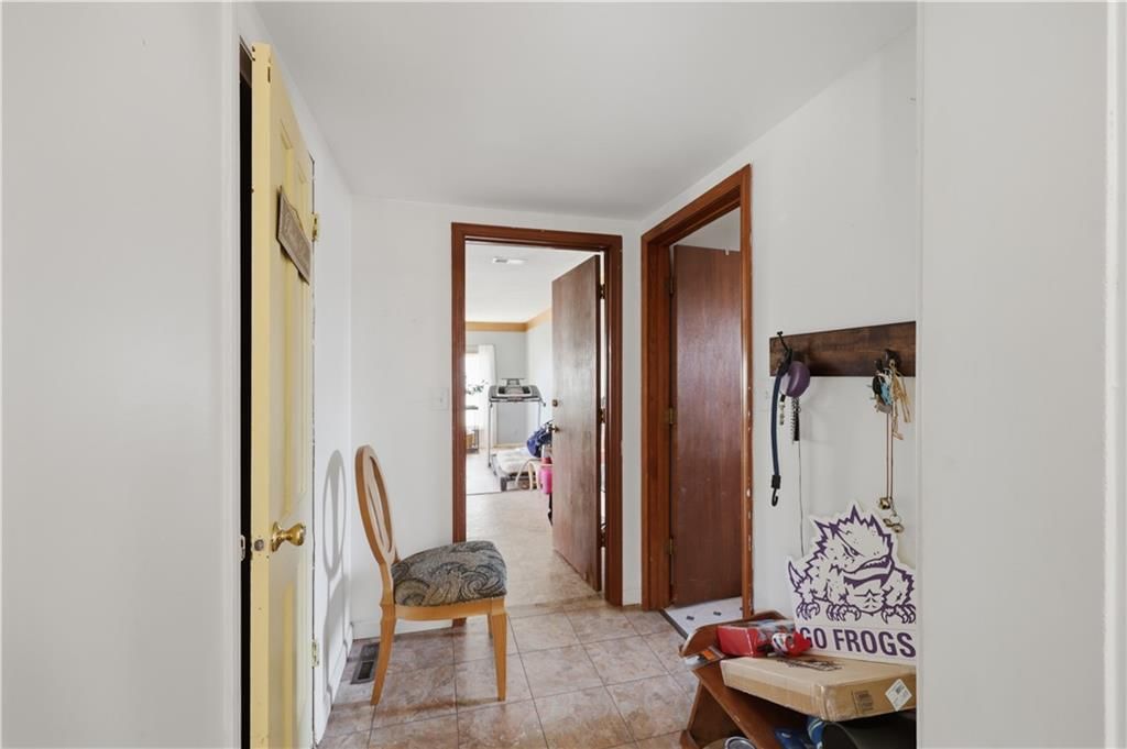806 Galveston Drive — photo 13