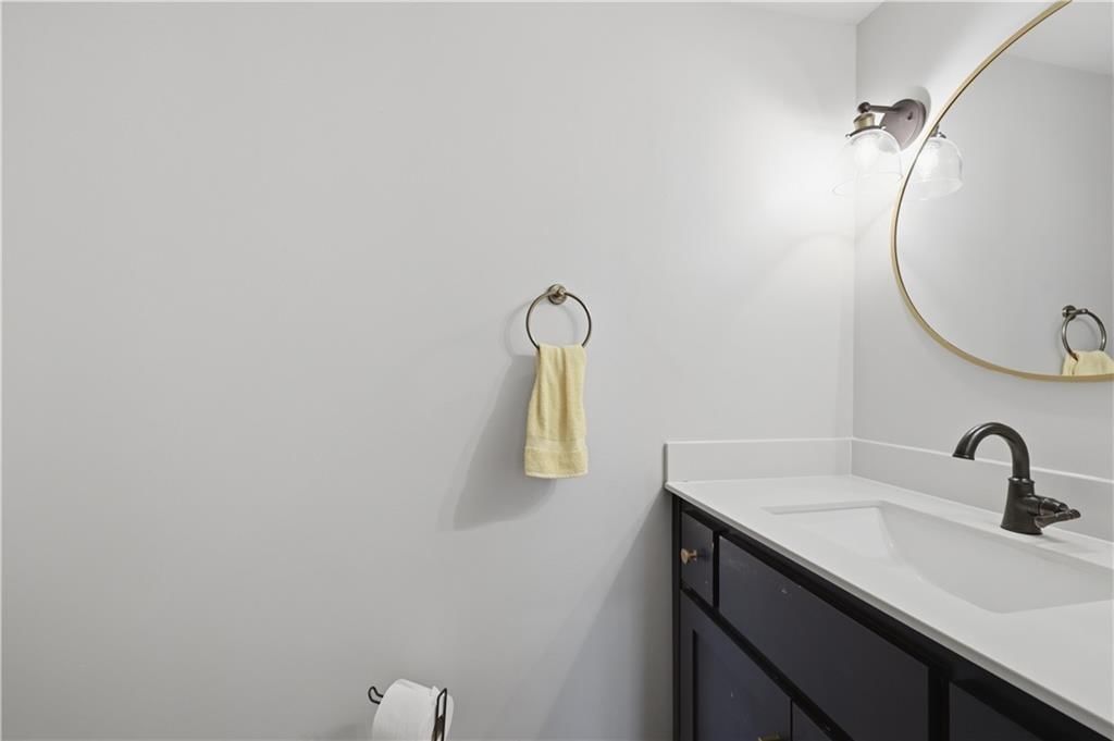 806 Galveston Drive — photo 15
