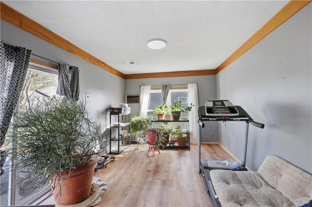 806 Galveston Drive — photo 16