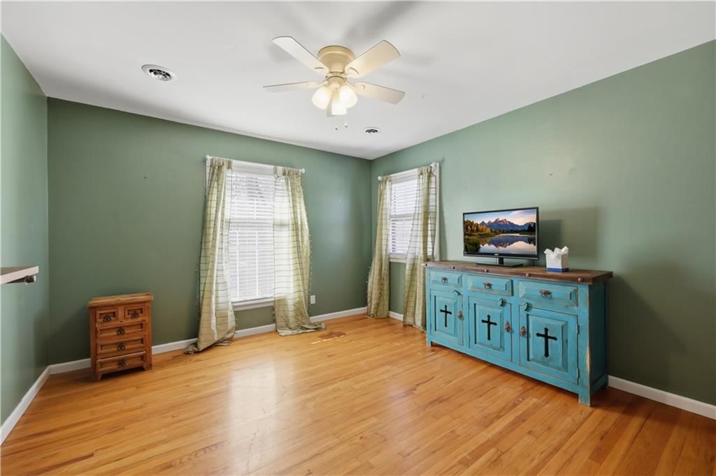 806 Galveston Drive — photo 23