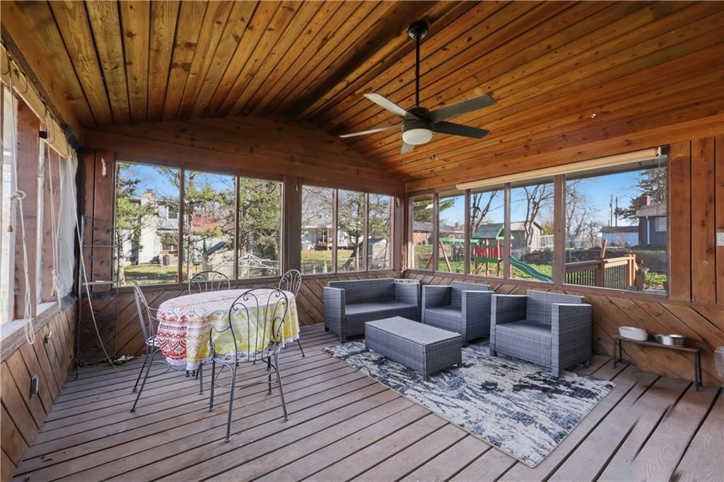 806 Galveston Drive — photo 30