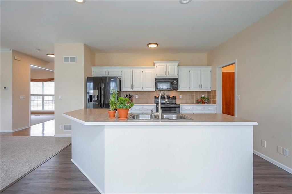 16322 S CHESTER Street — photo 13