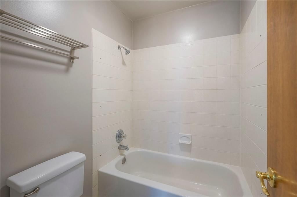 16322 S CHESTER Street — photo 30