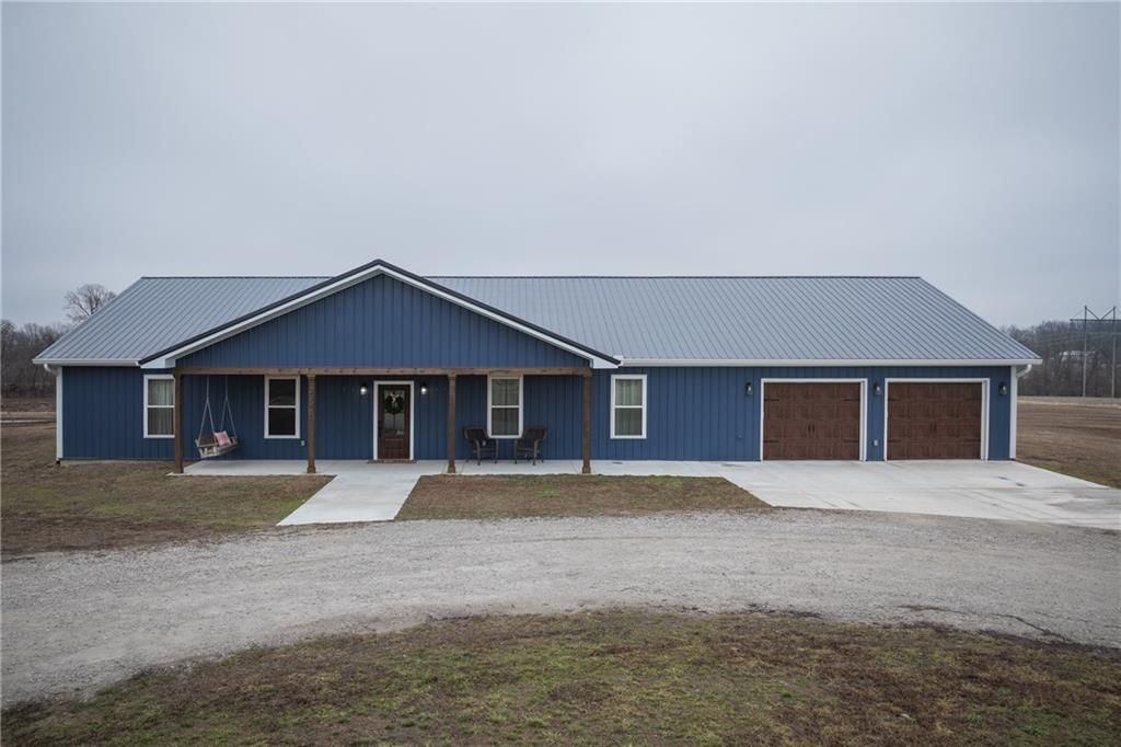 27421 E Blue Mills Road, Sibley, MO