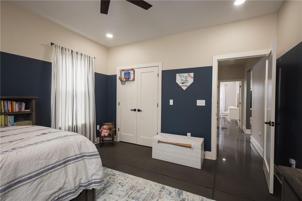 27421 E Blue Mills Road — photo 30