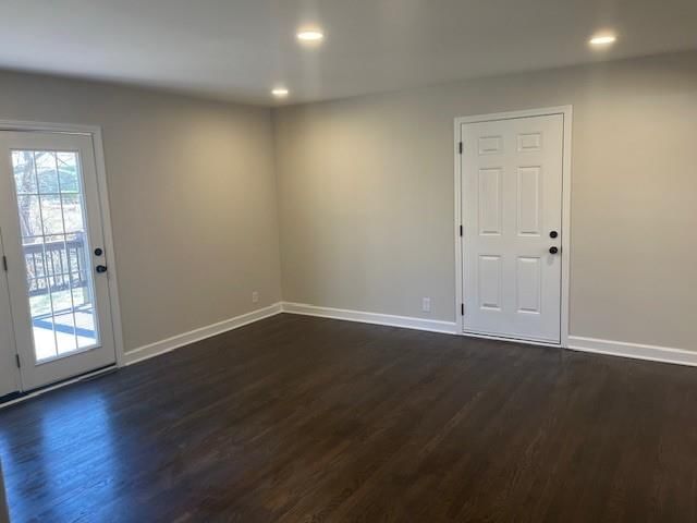 109 SW Walnut Street — photo 10