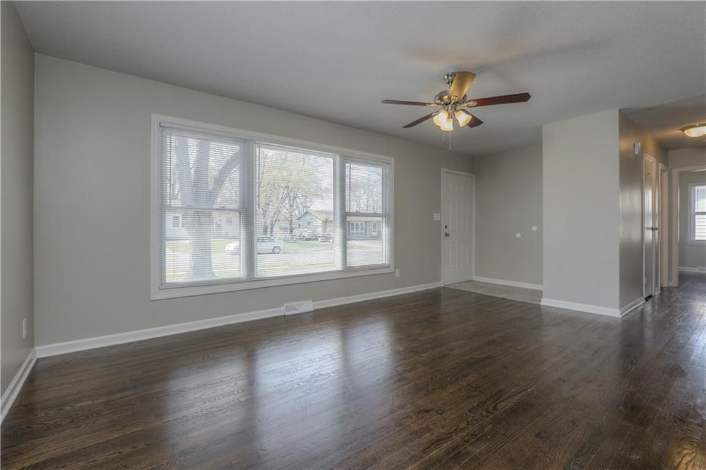 1 Walnut Street — photo 12