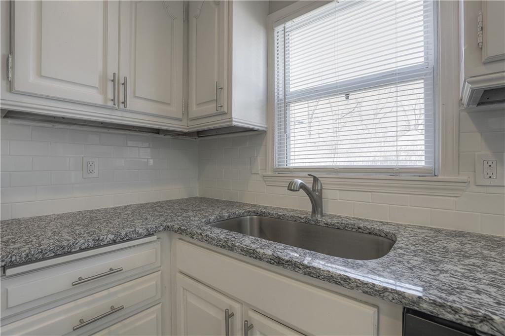 1 Walnut Street — photo 24