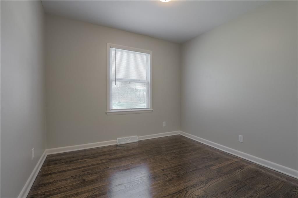 1 Walnut Street — photo 33