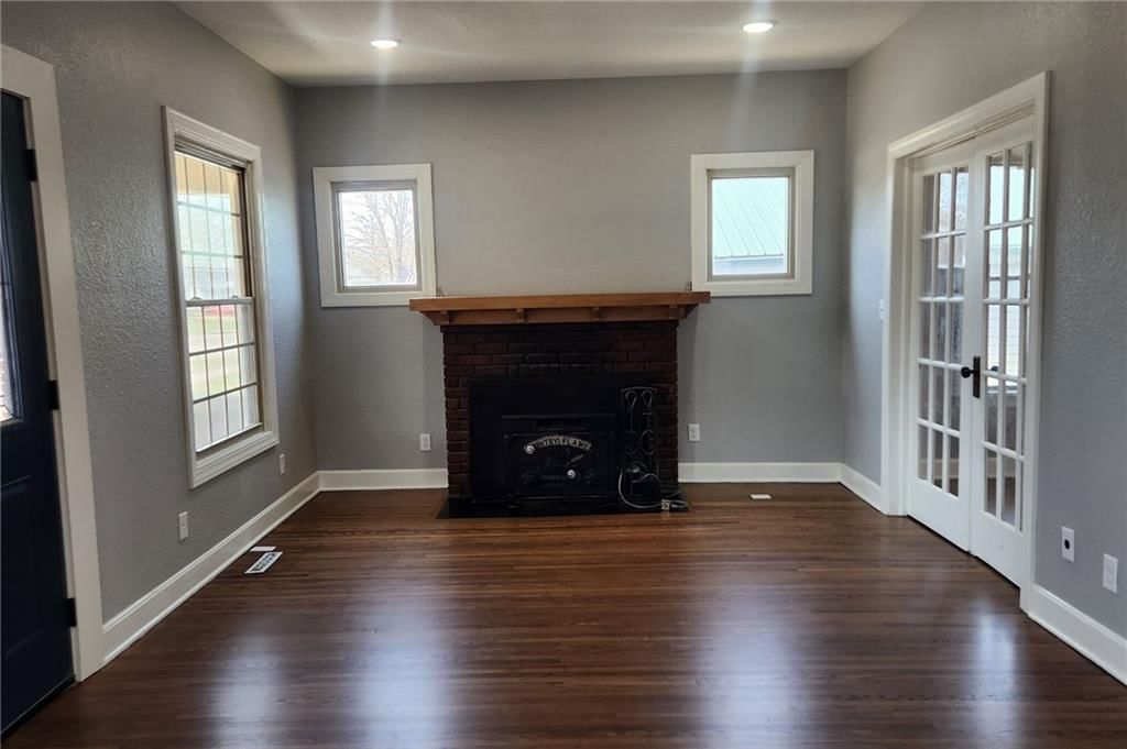 208 Main Street — photo 7