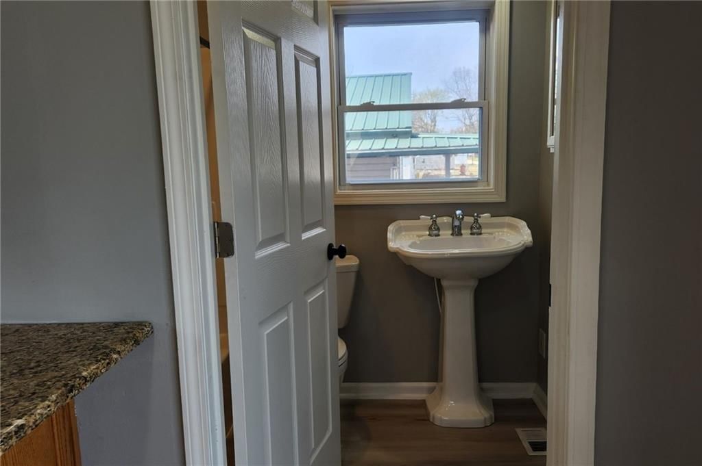 208 Main Street — photo 14