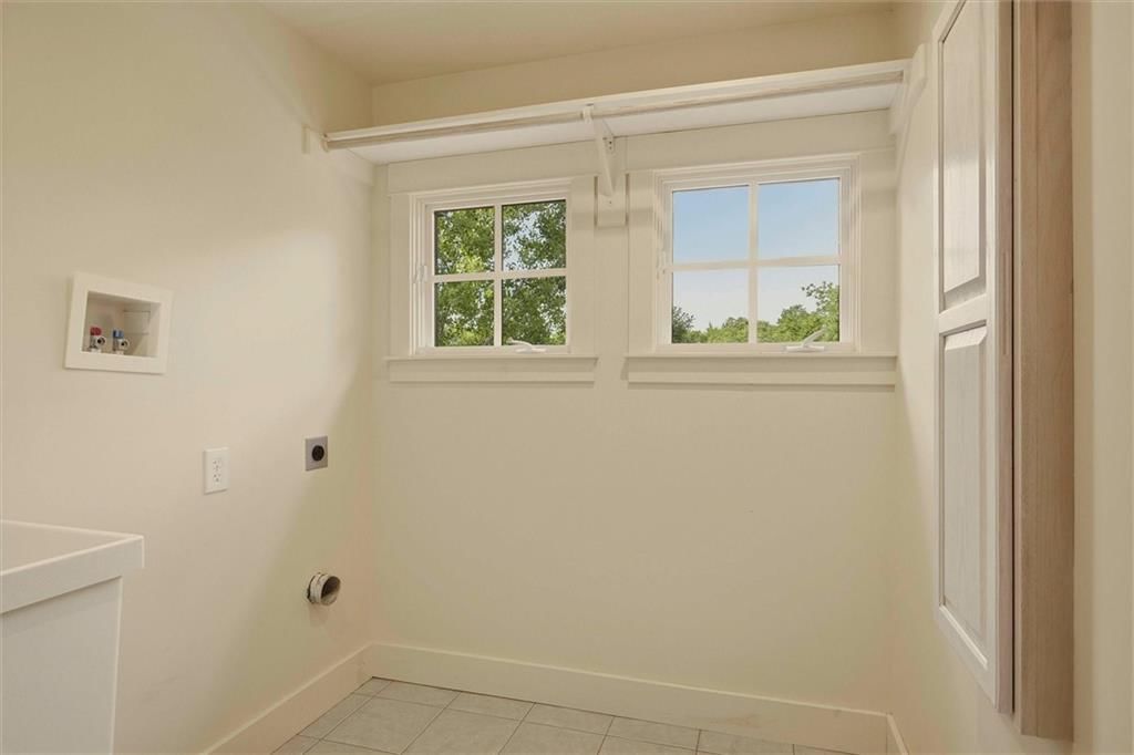 28511 W 88th Street — photo 36