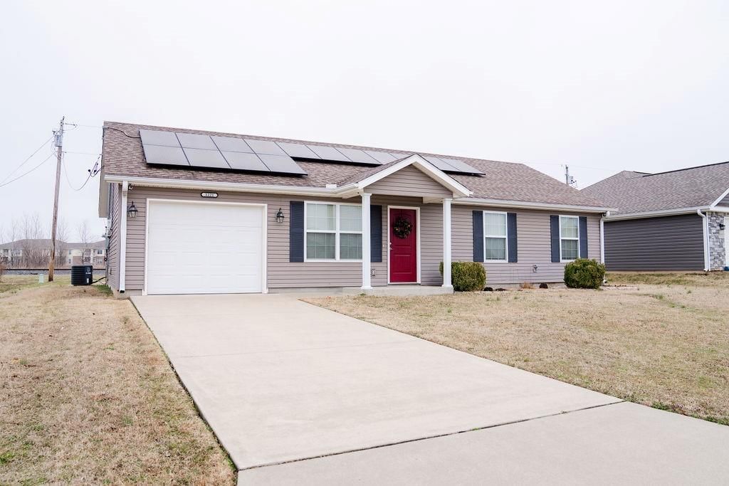 1221 Montana Place — photo 2