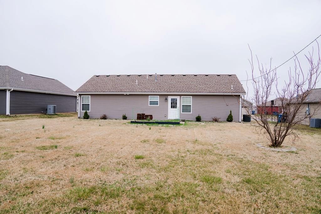 1221 Montana Place — photo 20