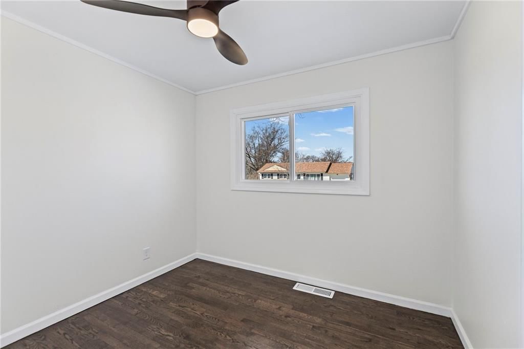 537 N 80th Place — photo 16