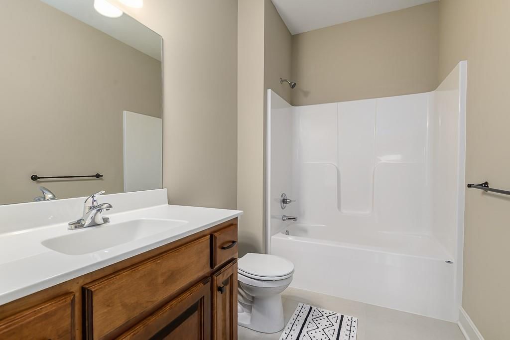 21137 Linwood Road — photo 18