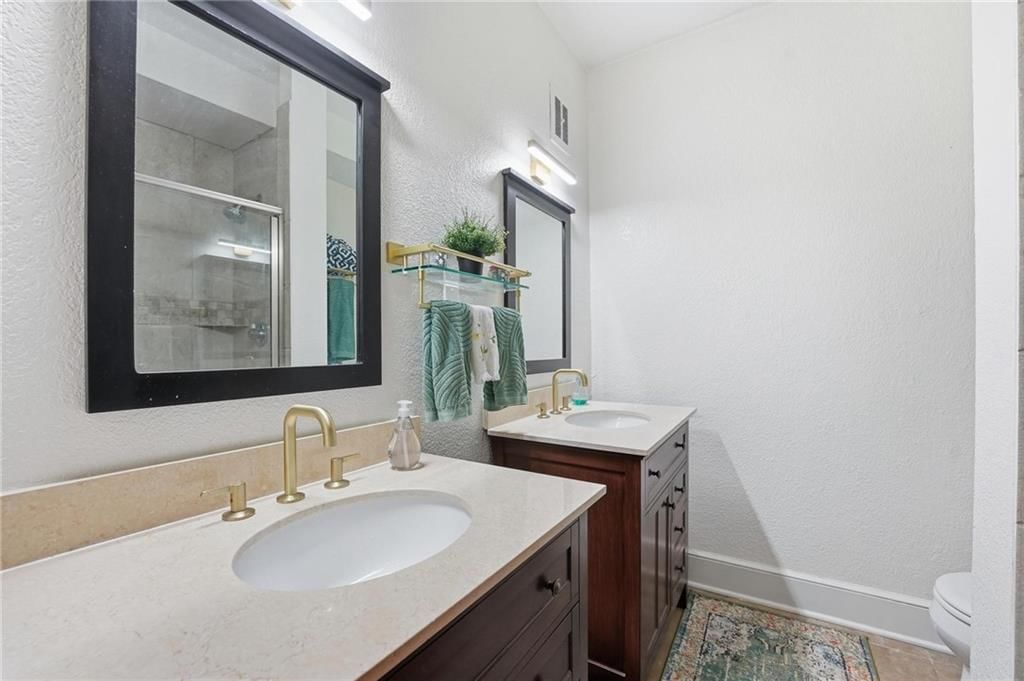 1111 W 46th Street — photo 17