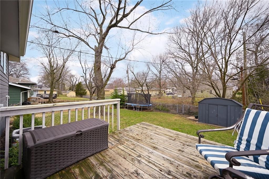 626 NW Kay Drive — photo 3
