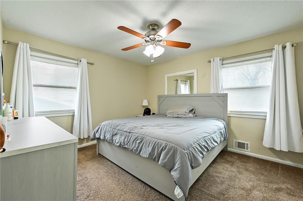 626 NW Kay Drive — photo 14