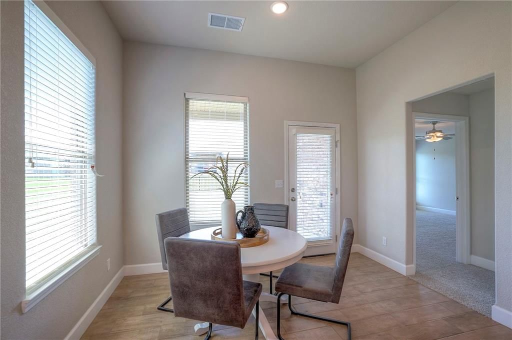 16770 S Hall Street — photo 11