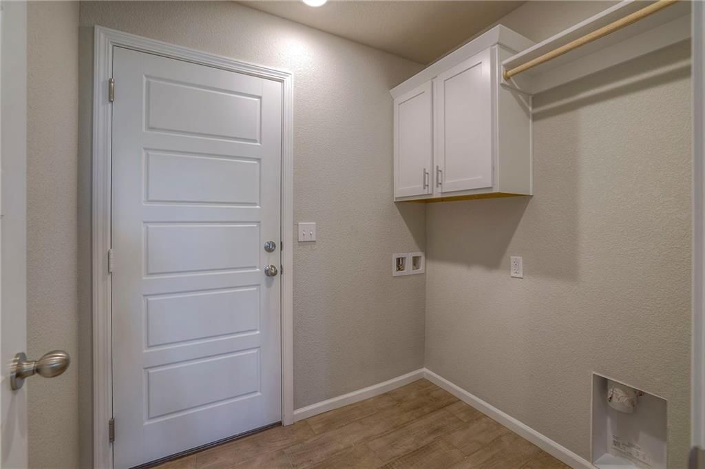 16770 S Hall Street — photo 20
