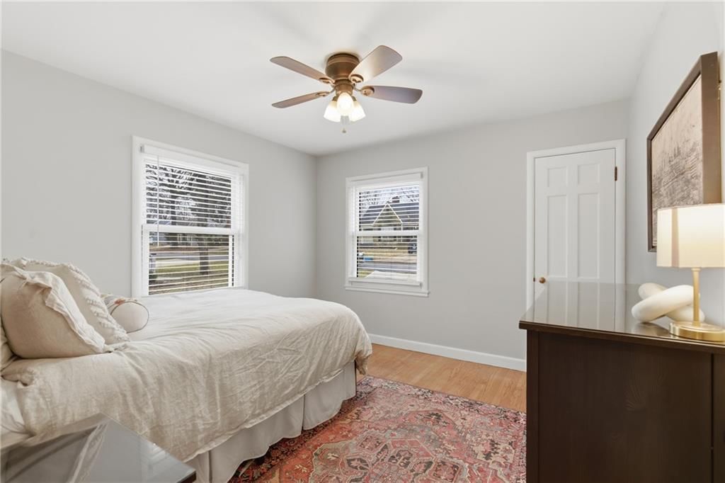5731 Walmer Street — photo 24