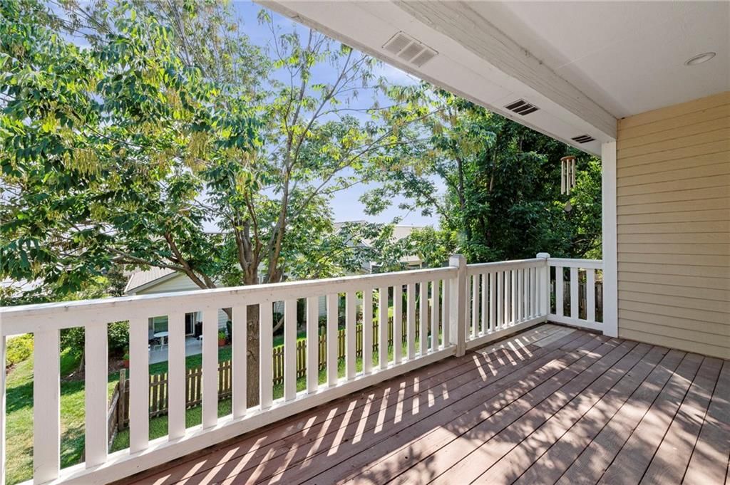 406 N Olivia Avenue — photo 17