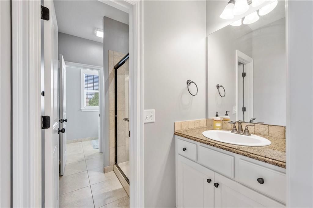 406 N Olivia Avenue — photo 35
