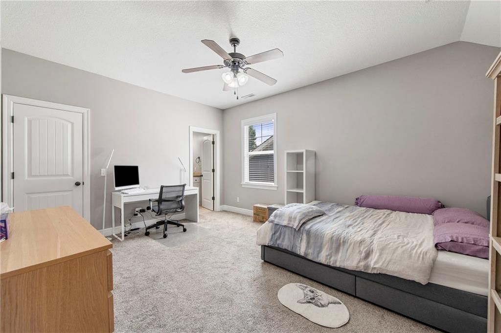 406 N Olivia Avenue — photo 38