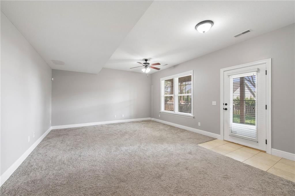 406 N Olivia Avenue — photo 43