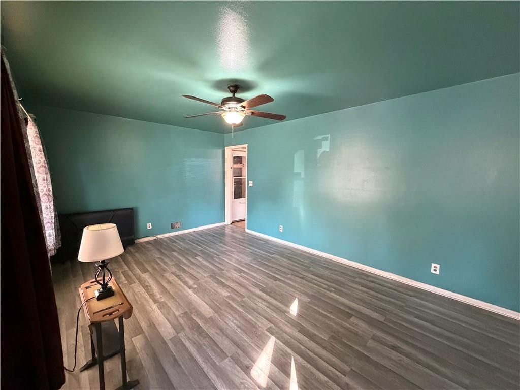 4305 S Main Street — photo 4
