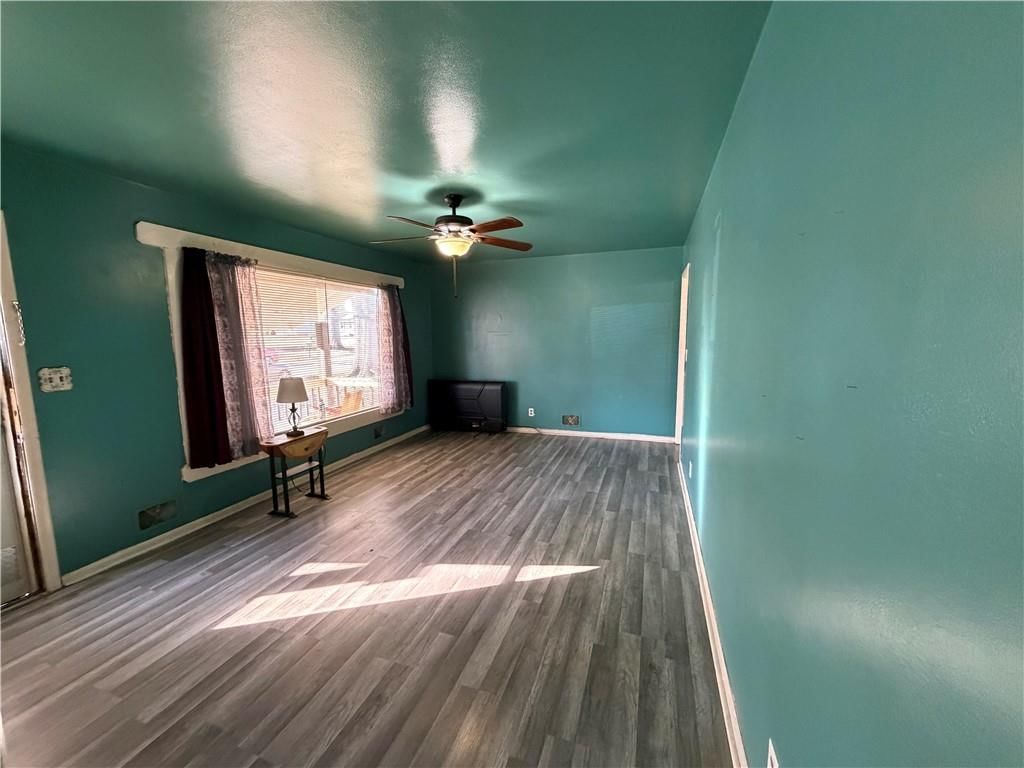 4305 S Main Street — photo 6