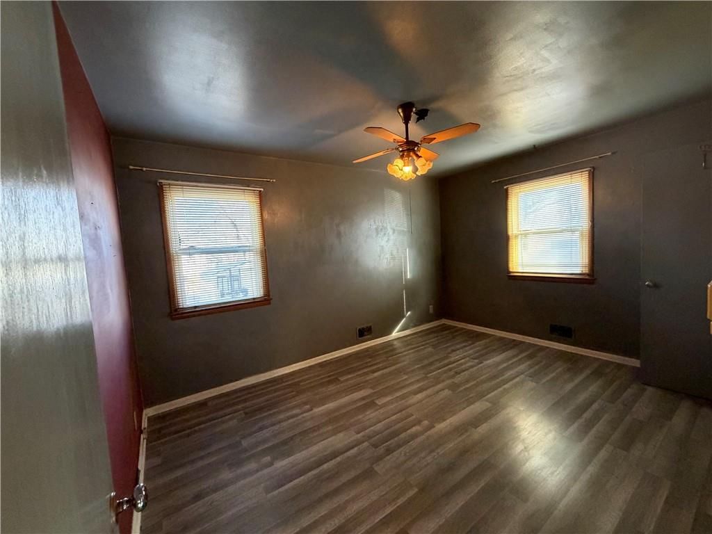 4305 S Main Street — photo 11