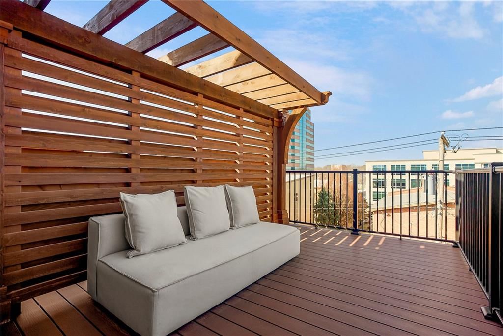 4522 Summit Street — photo 33