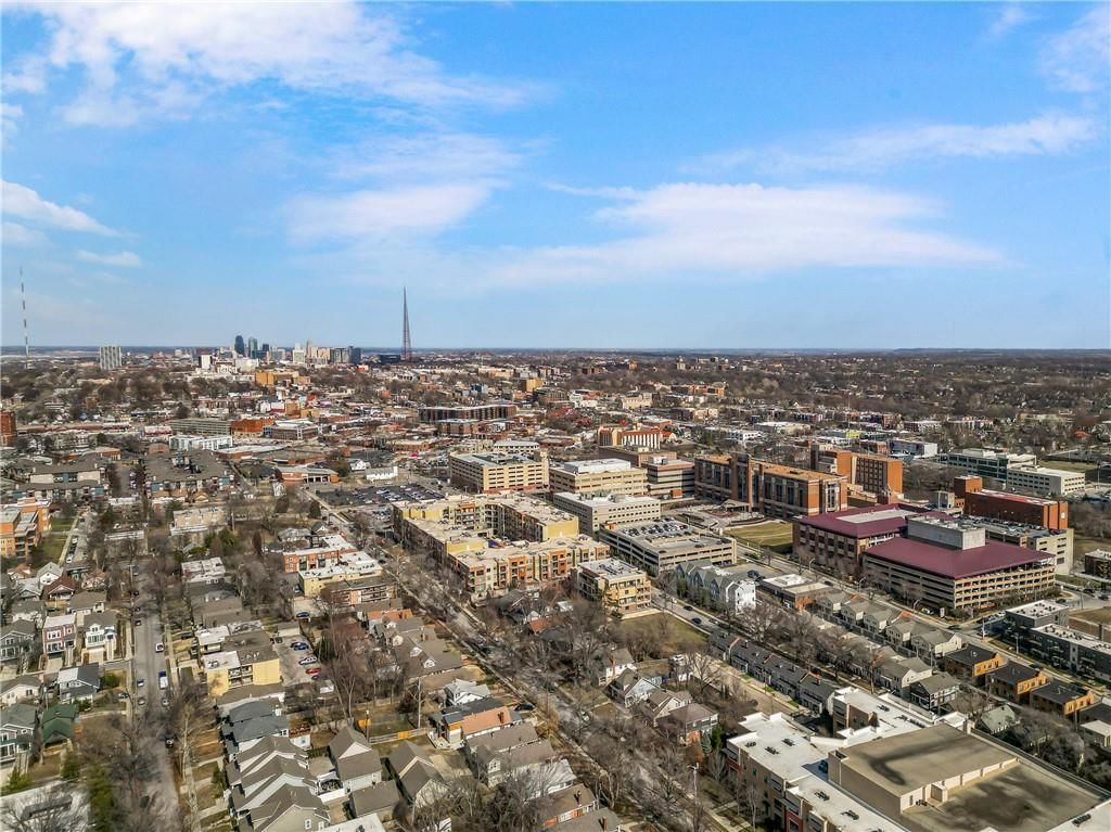 4522 Summit Street — photo 36