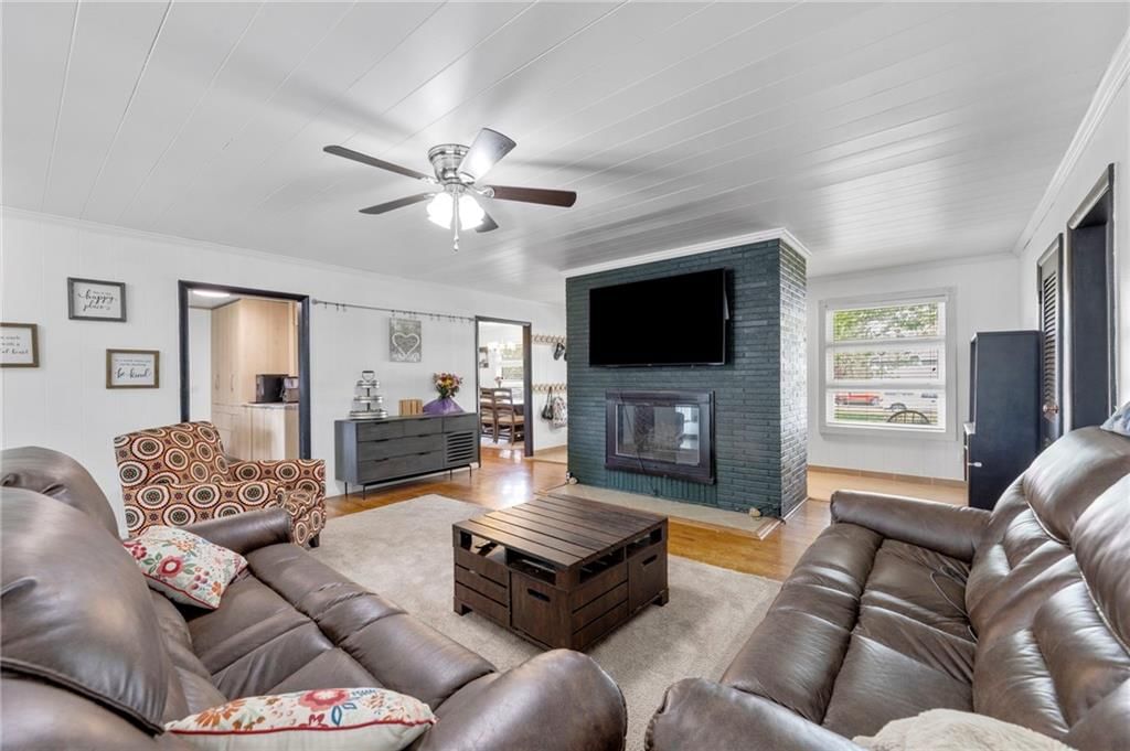 9935 W 85th Street — photo 10