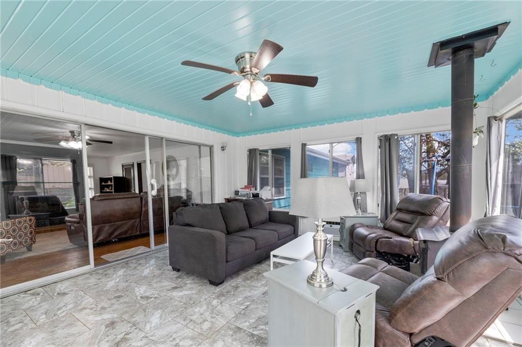 9935 W 85th Street — photo 11